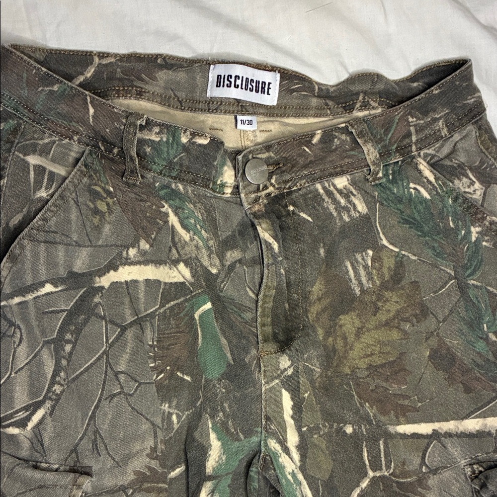 Disclosure Women's Camouflage Jeans